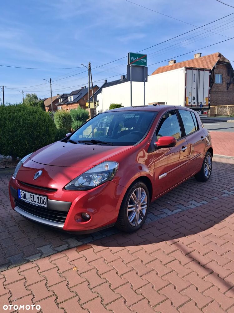 Renault Clio - 8