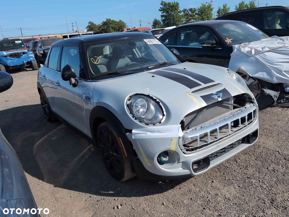 MINI Cooper S - 1