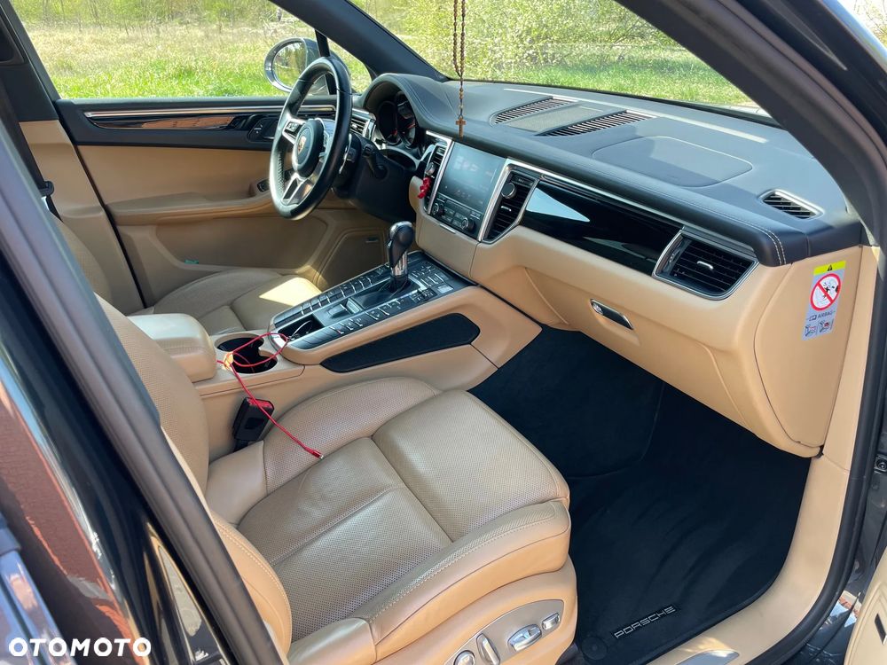 Porsche Macan S - 11