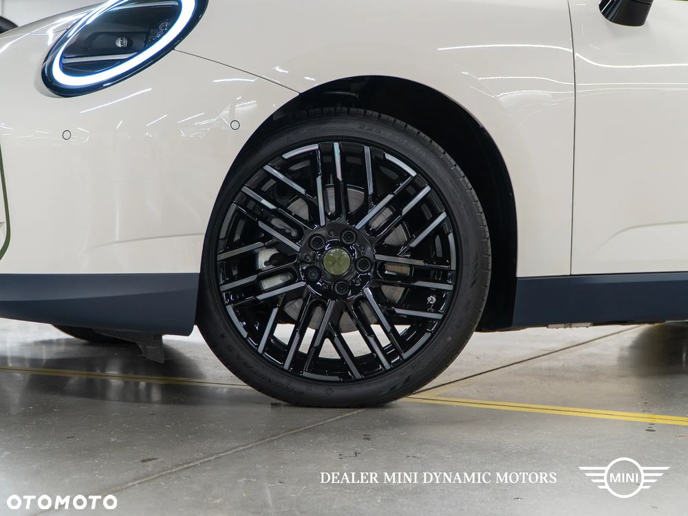 MINI Cooper E Paul Smith Edition Trim - 11