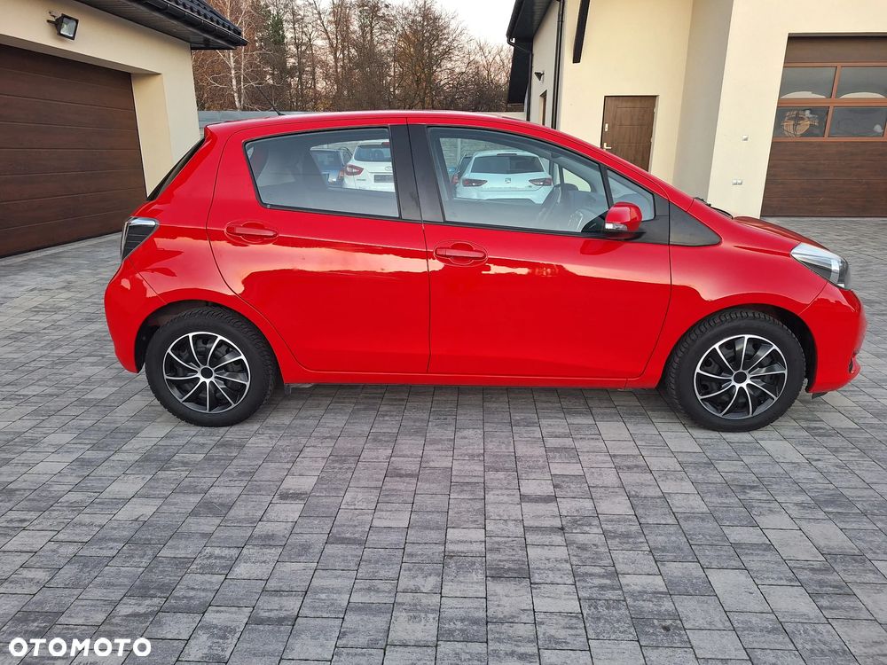 Toyota Yaris 1.0 Premium - 10