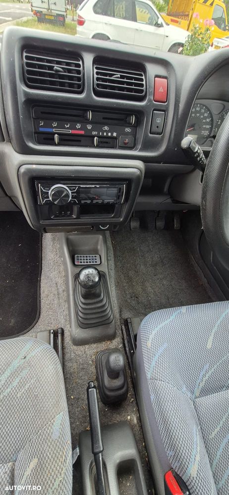 Suzuki Jimny - 10