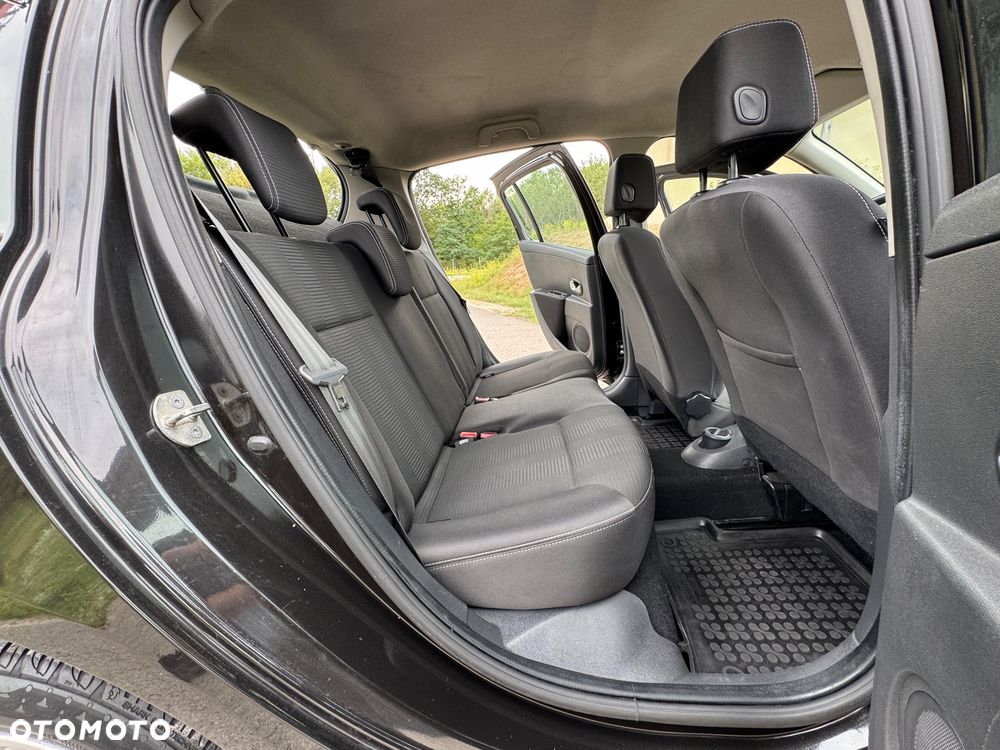 Renault Clio 1.2 TCE Authentique - 31