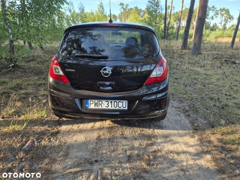 Opel Corsa 1.4 16V Cosmo - 3