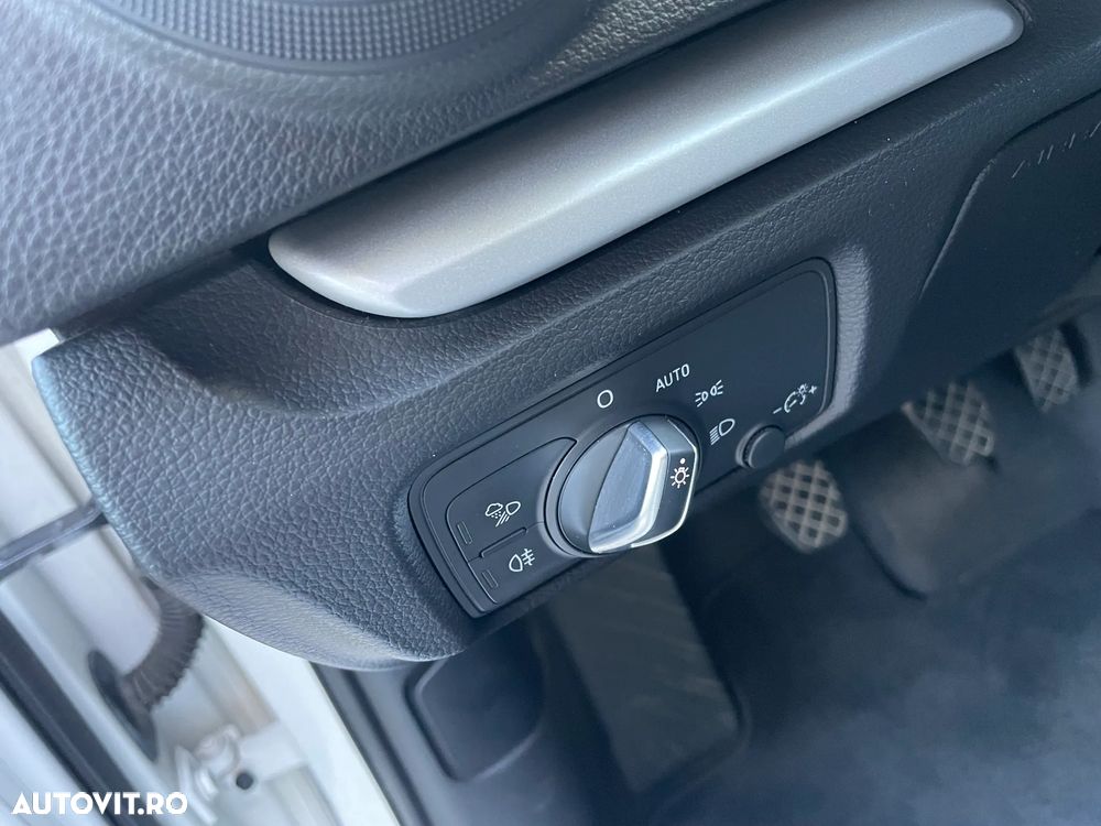 Audi A3 Sportback 30 TDI design - 15