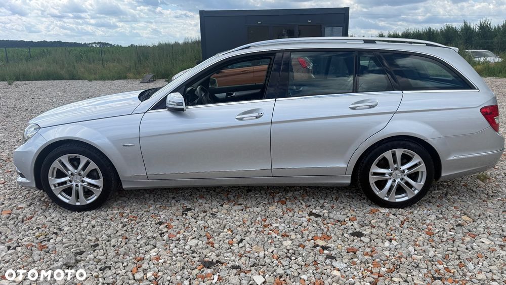 Mercedes-Benz Klasa C 220 CDI BlueEff Avantgarde - 8
