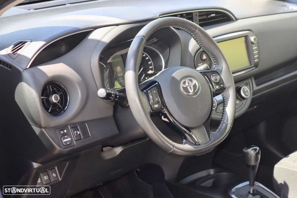 Toyota Yaris 1.5 HSD Exclusive - 5
