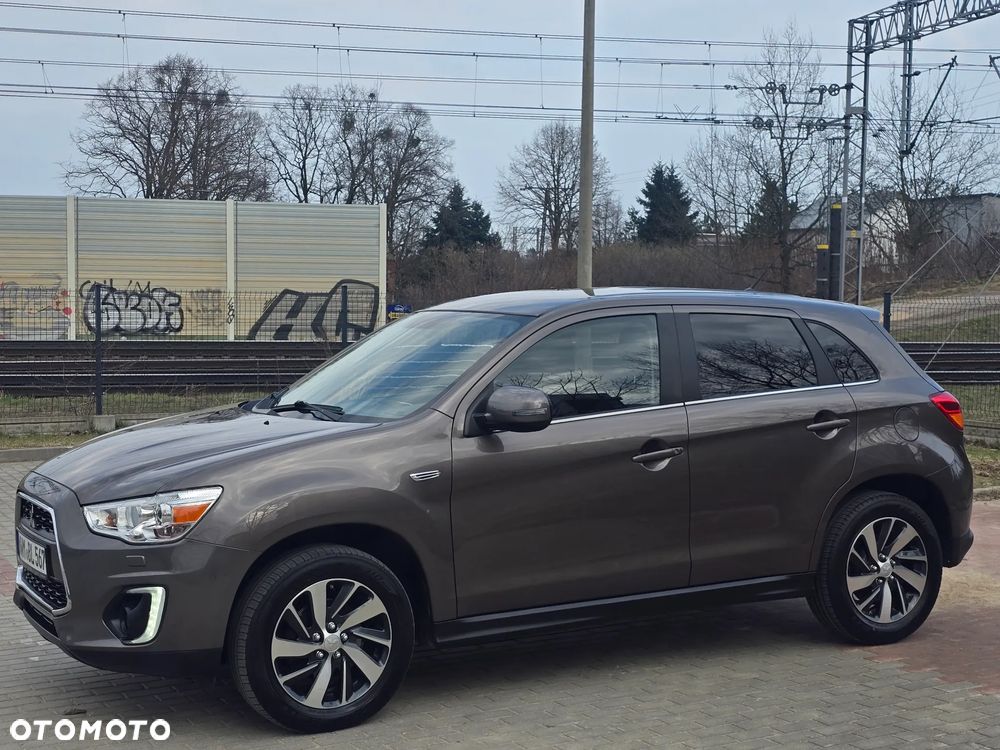 Mitsubishi ASX 1.8 DI-D 2WD Diamant Edition - 33