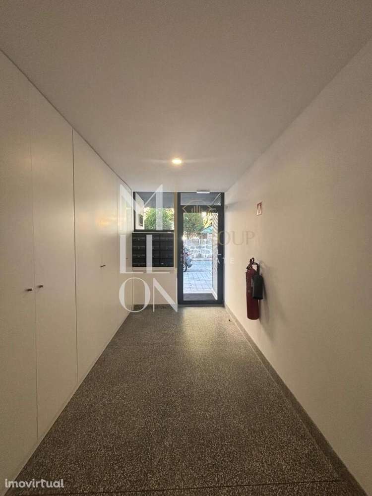 Apartamento T1 no centro da Senhora da Hora - Grande imagem: 2/12