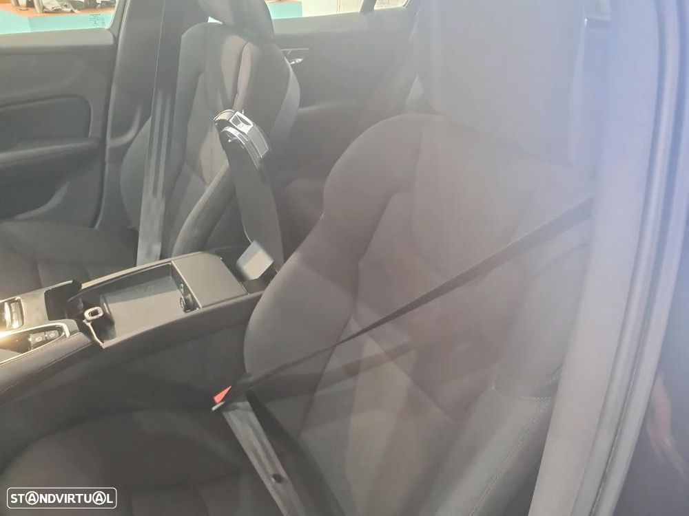 Volvo V60 2.0 T6 AWD TE Inscription Expression - 7