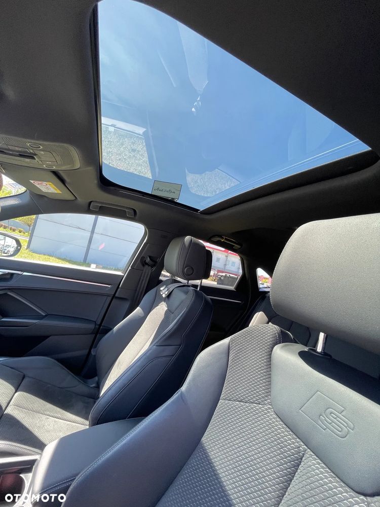 Audi Q3 - 16