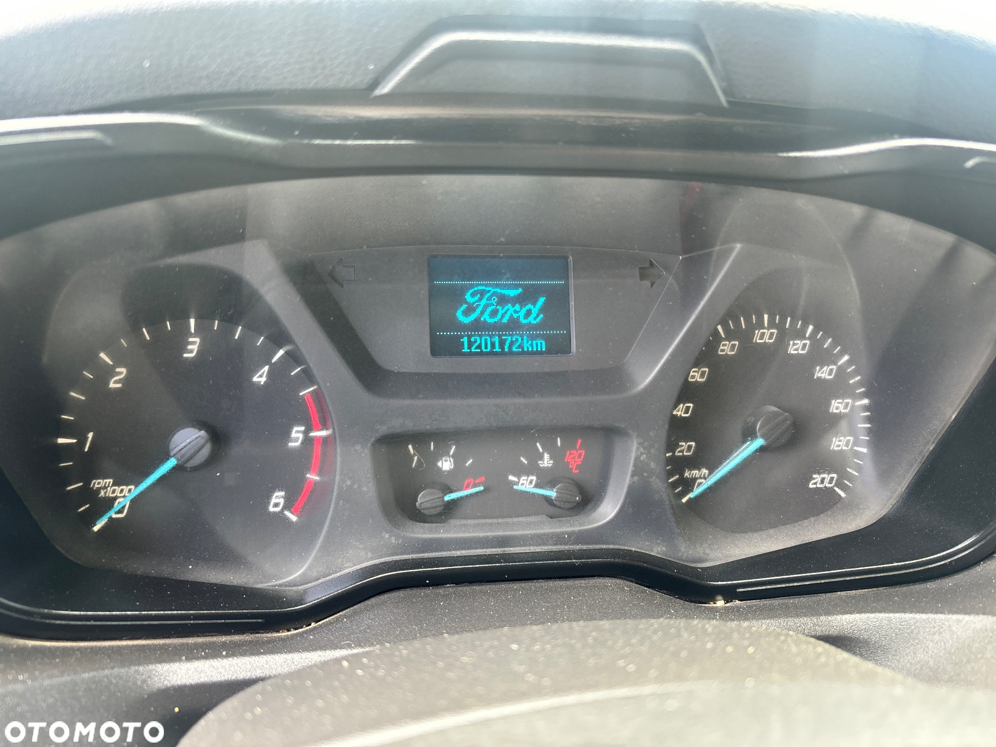 Ford Transit - 9