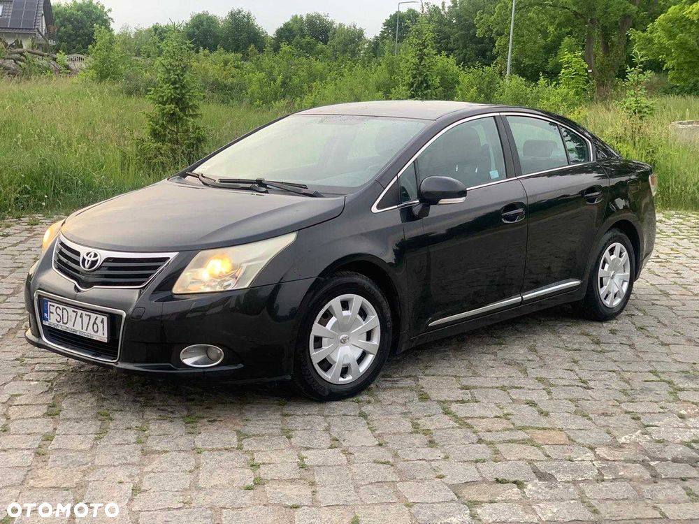 Toyota Avensis - 3