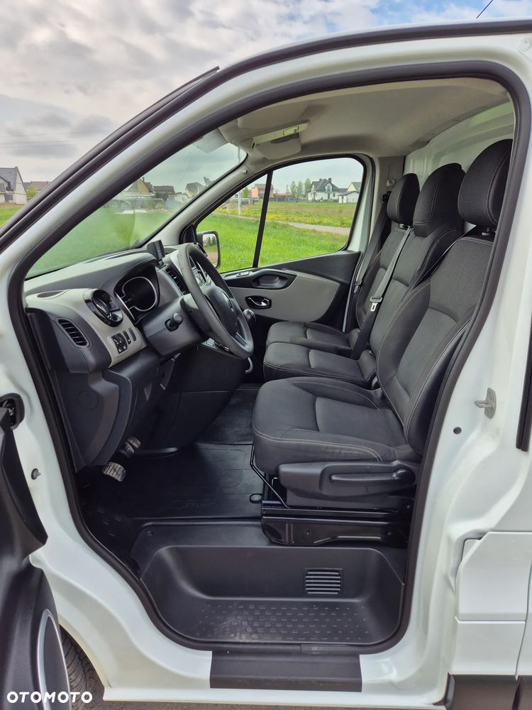 Renault TRAFIC 1.6 DCI 145KM LONG CHŁODNIA MROŹNIA WYJŚCIE STACJONARNE - 24