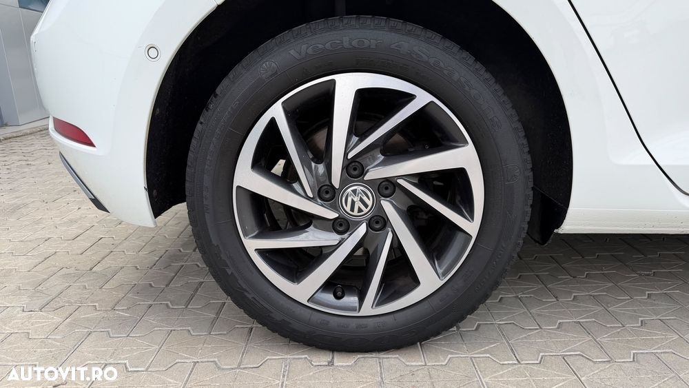 Volkswagen Golf 1.4 TSI Sound - 15
