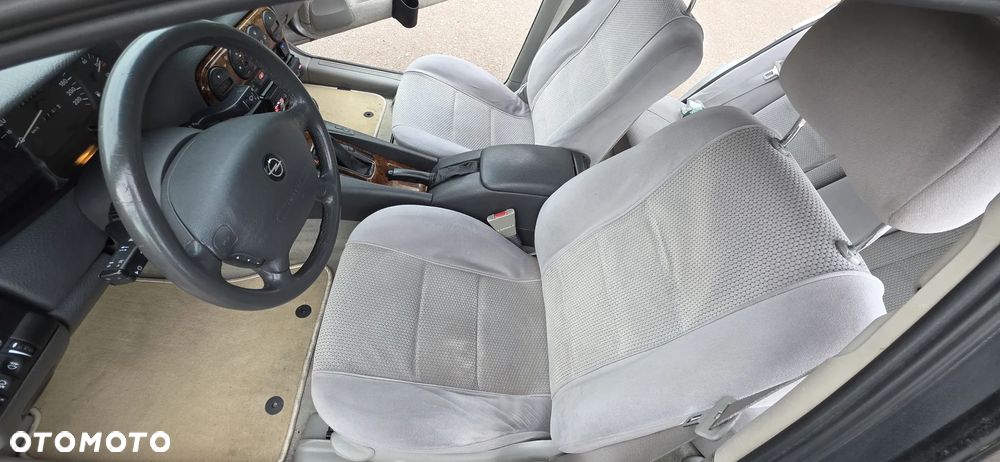 Opel Omega - 23