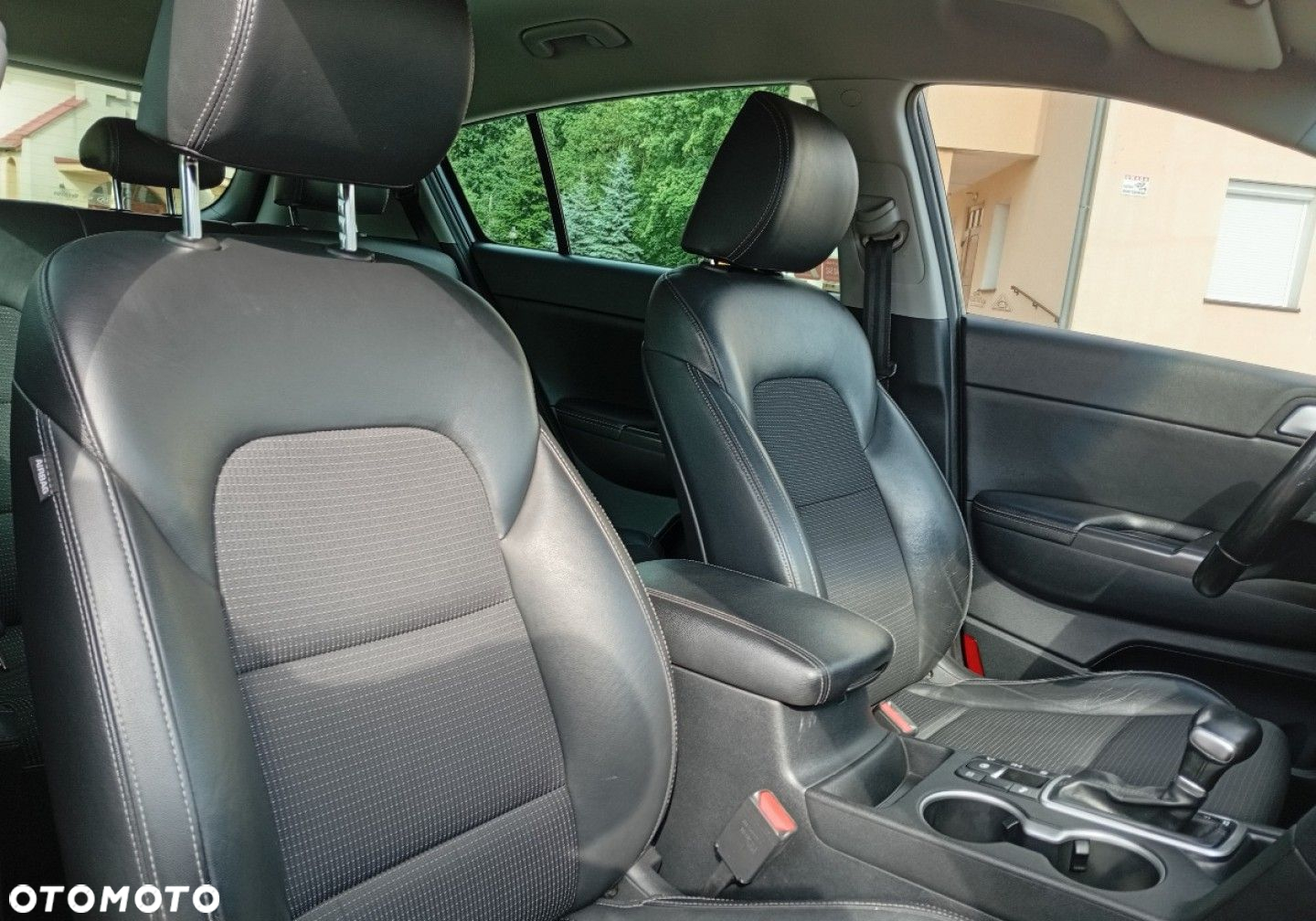 Kia Sportage - 16