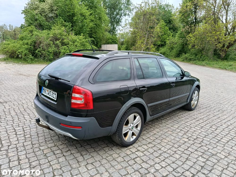 Skoda Octavia 2.0 TDI DPF Scout 4x4 - 8