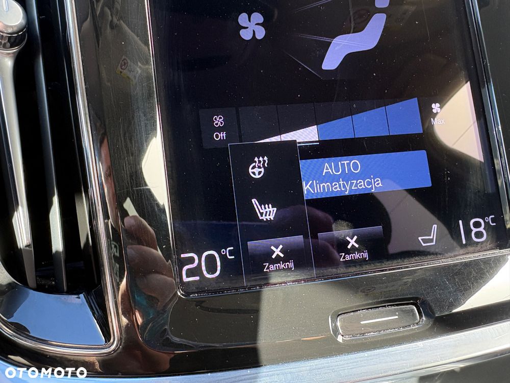 Volvo V60 B3 B Geartronic Momentum Pro - 23