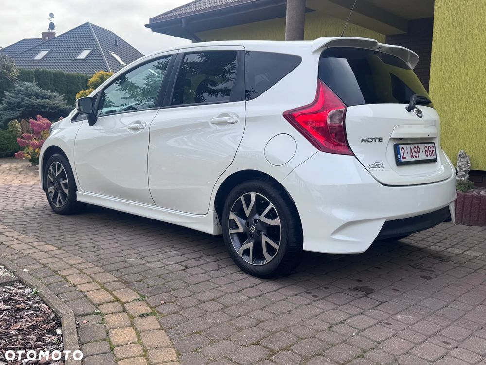 Nissan Note 2014 photo 4