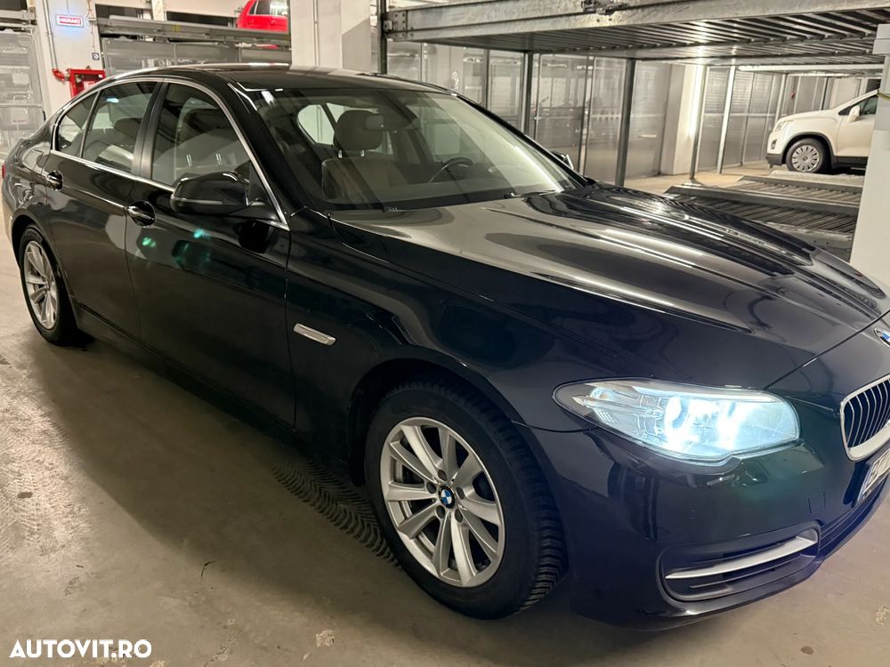BMW Seria 5 520d xDrive AT - 3