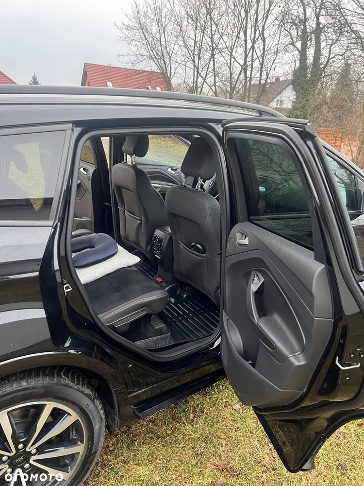 Ford Kuga - 9