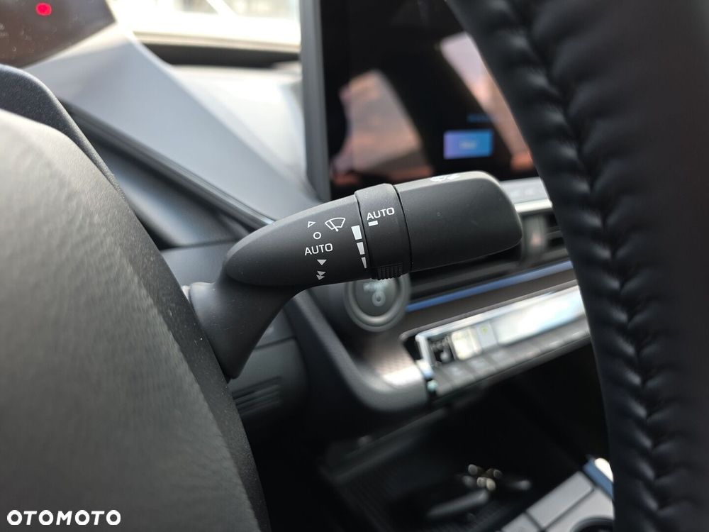 Toyota Prius - 15
