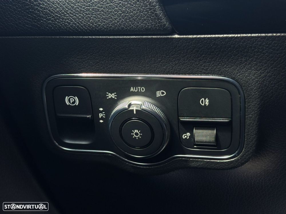 Mercedes-Benz GLA 250 - 26