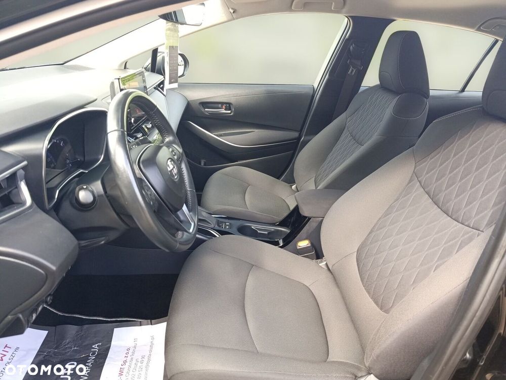 Toyota Corolla 1.8 Hybrid Comfort - 18
