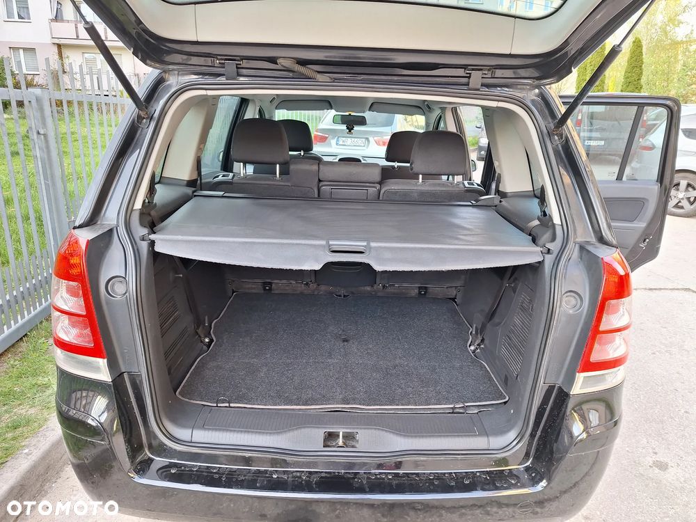 Opel Zafira 1.8 Family - 15