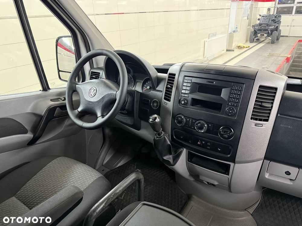 Volkswagen Crafter - 12