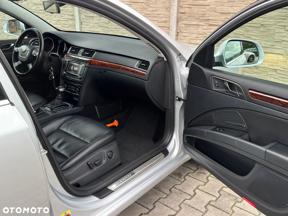 Skoda Superb 1.8 TSI Elegance DSG - 14