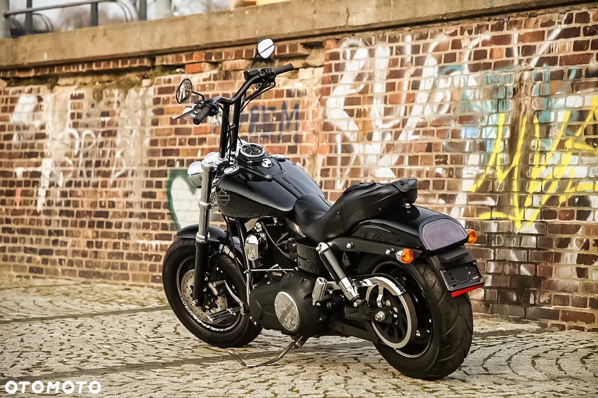 Harley-Davidson Dyna Fat Bob - 4