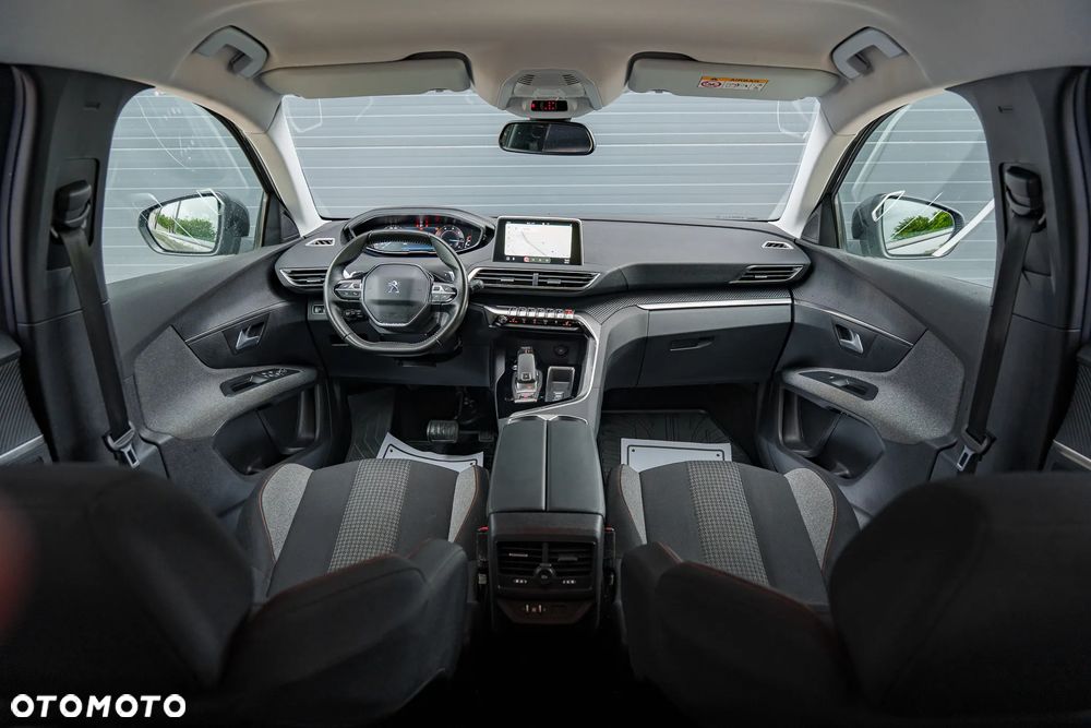 Peugeot 5008 - 18