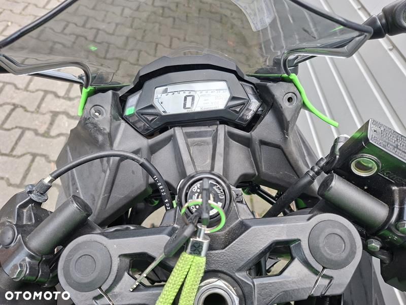 Kawasaki Ninja - 6