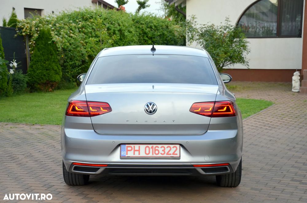 Volkswagen Passat - 7