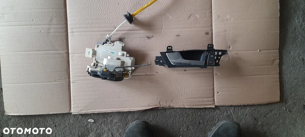 zderzak tylny  AUDI A3 8L - 10