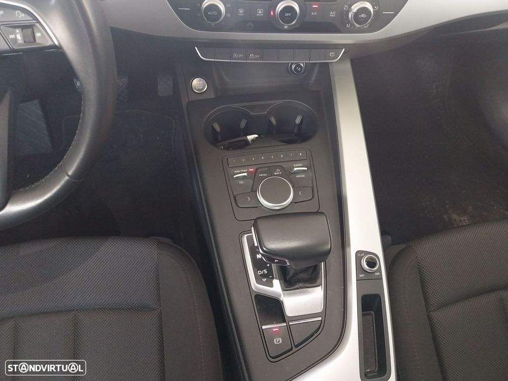 Audi A4 Avant 2.0 TDI S tronic - 8