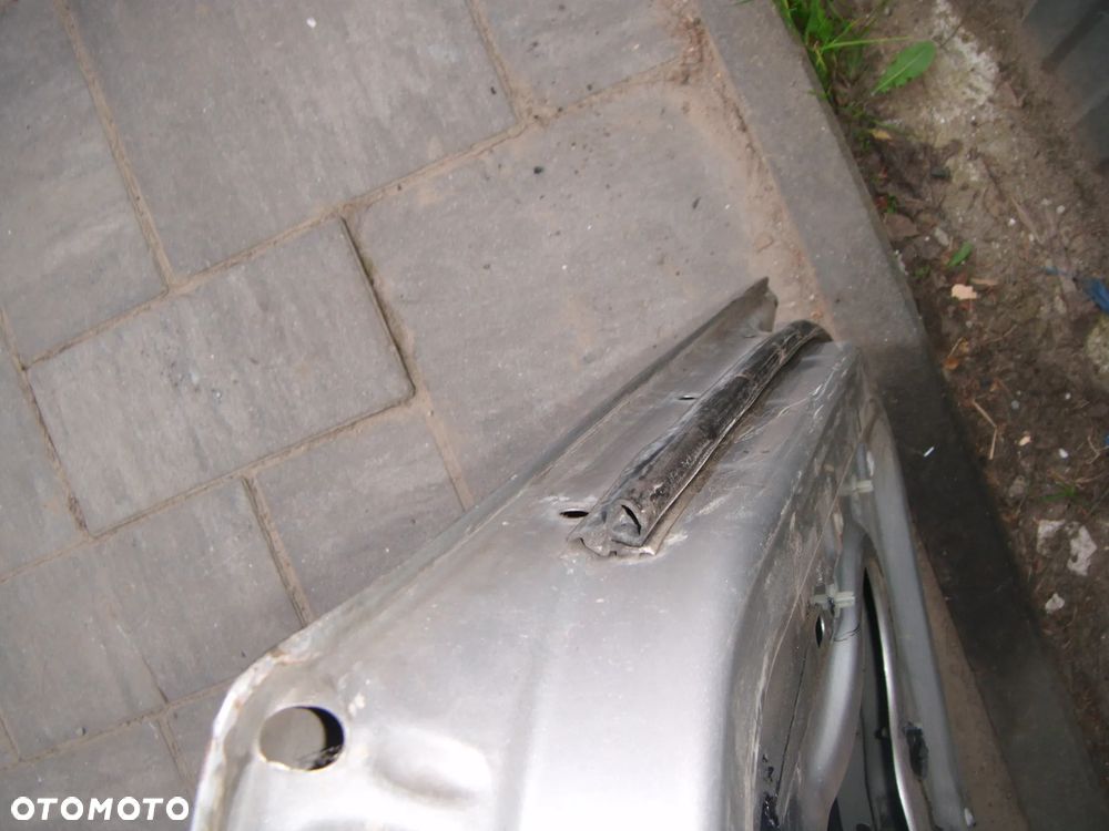 mercedes ML w163 00r drzwi prawy tył 744 - 5