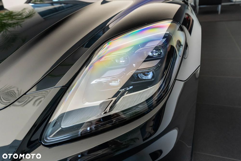 Porsche Panamera 4S E-Hybrid - 34