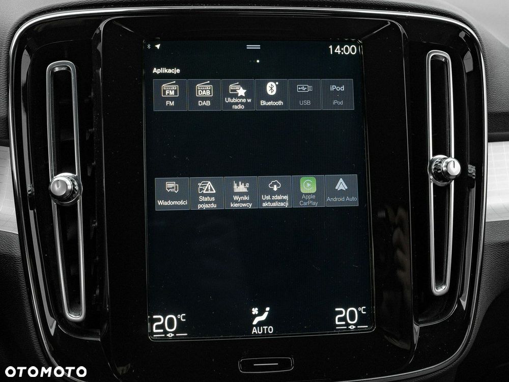 Volvo XC 40 T3 Momentum Pro - 23