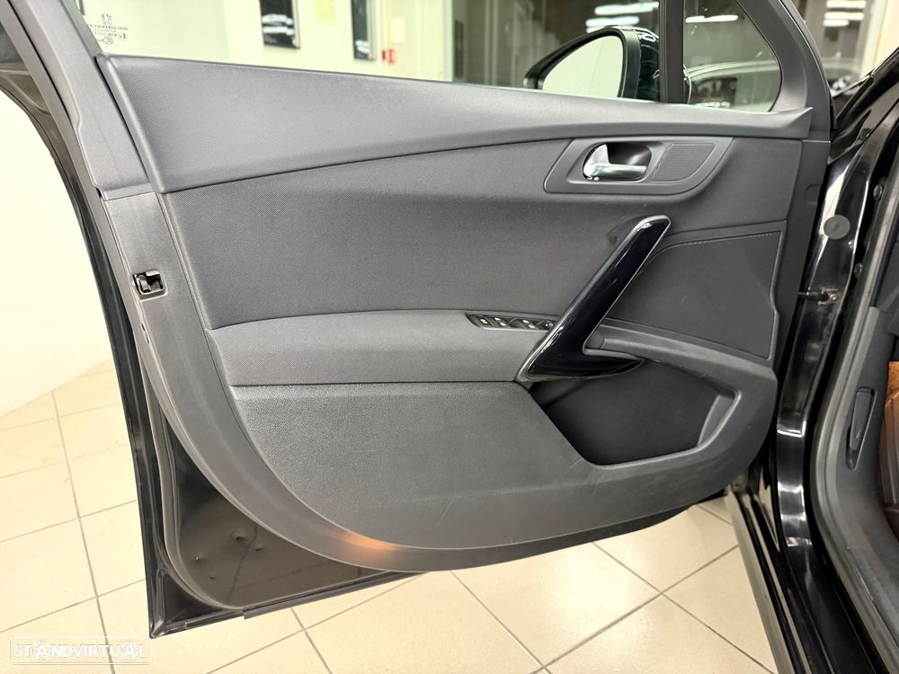 Peugeot 508 SW 1.6 e-HDi Allure CMP6 - 12