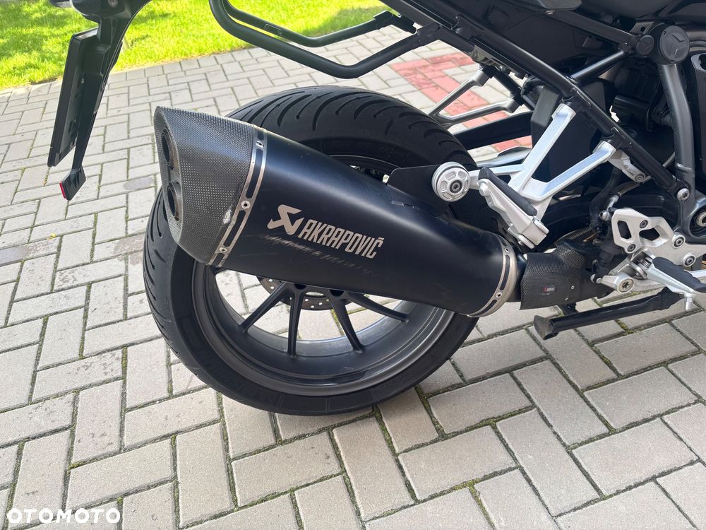 BMW R - 3