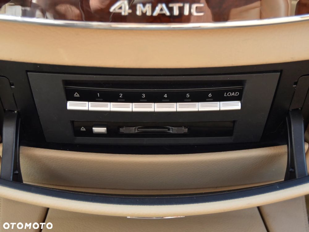 Mercedes-Benz Klasa S 500 4Matic 7G-TRONIC - 17