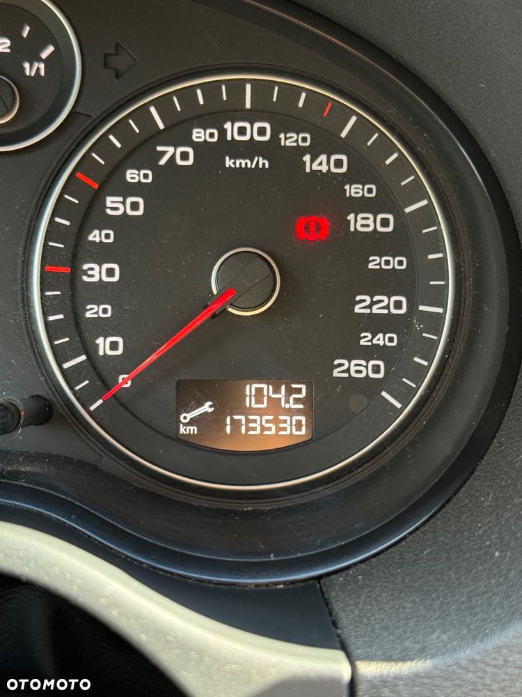 Audi A3 3-drzwiowe - 6