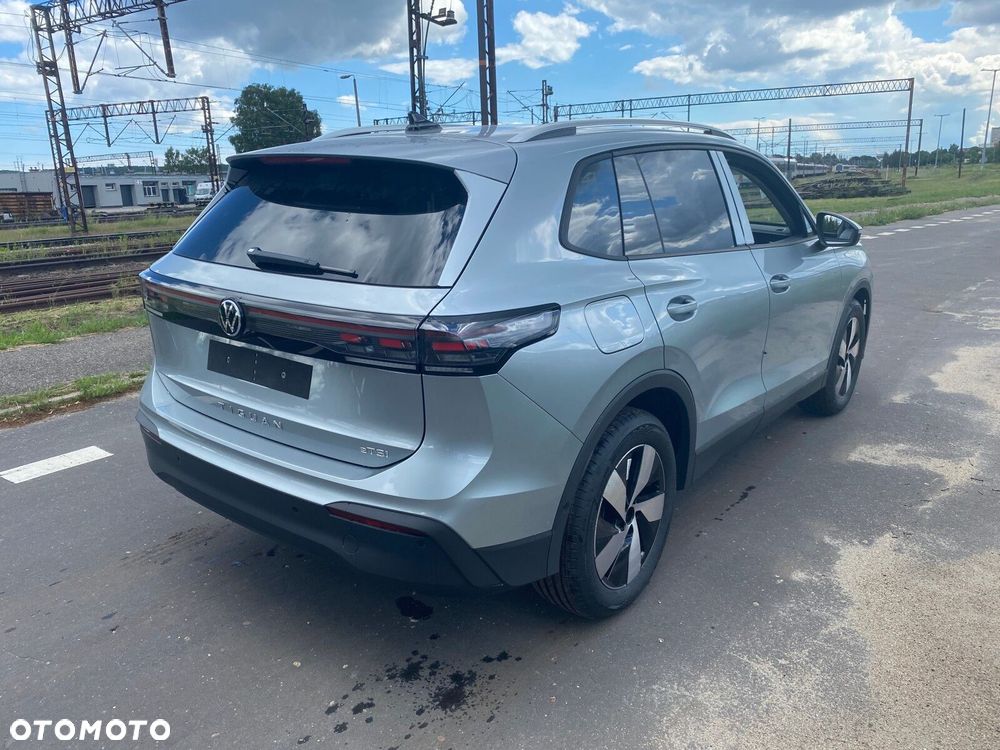 Volkswagen Tiguan 1.5 eTSI Life Plus DSG - 6