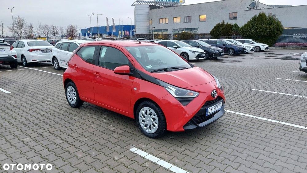Toyota Aygo x.shift x-play connect - 7