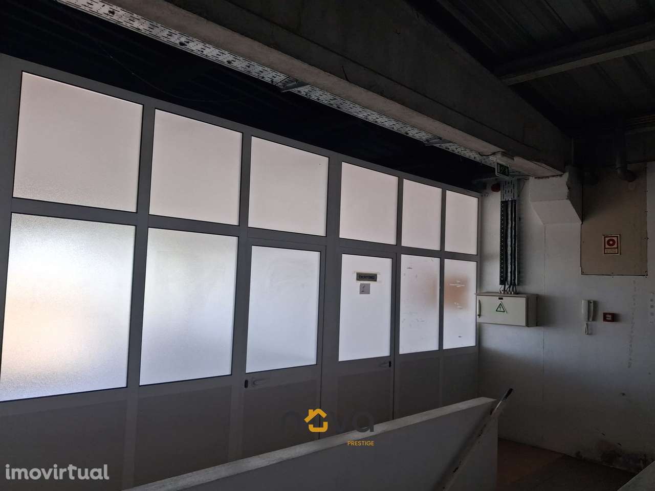 Armazém Industrial em Touguinhó, Vila do Conde - Grande imagem: 3/24