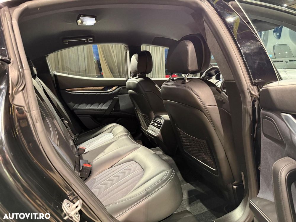 Maserati Ghibli - 23