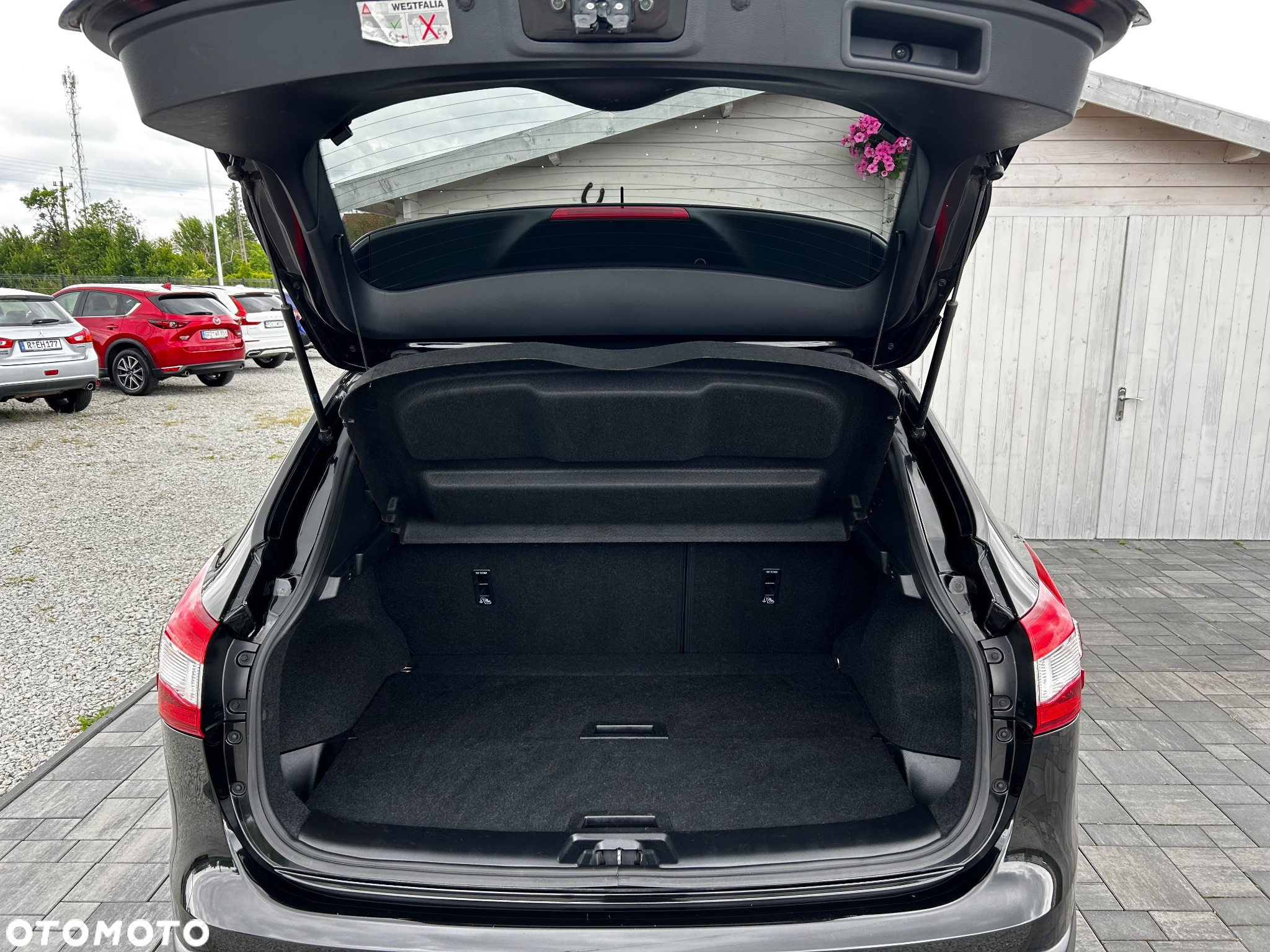 Nissan Qashqai 1.6 DIG-T N-Connecta - 18